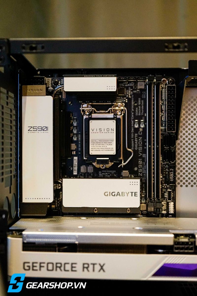 mainboard gigabyte z590 Vision
