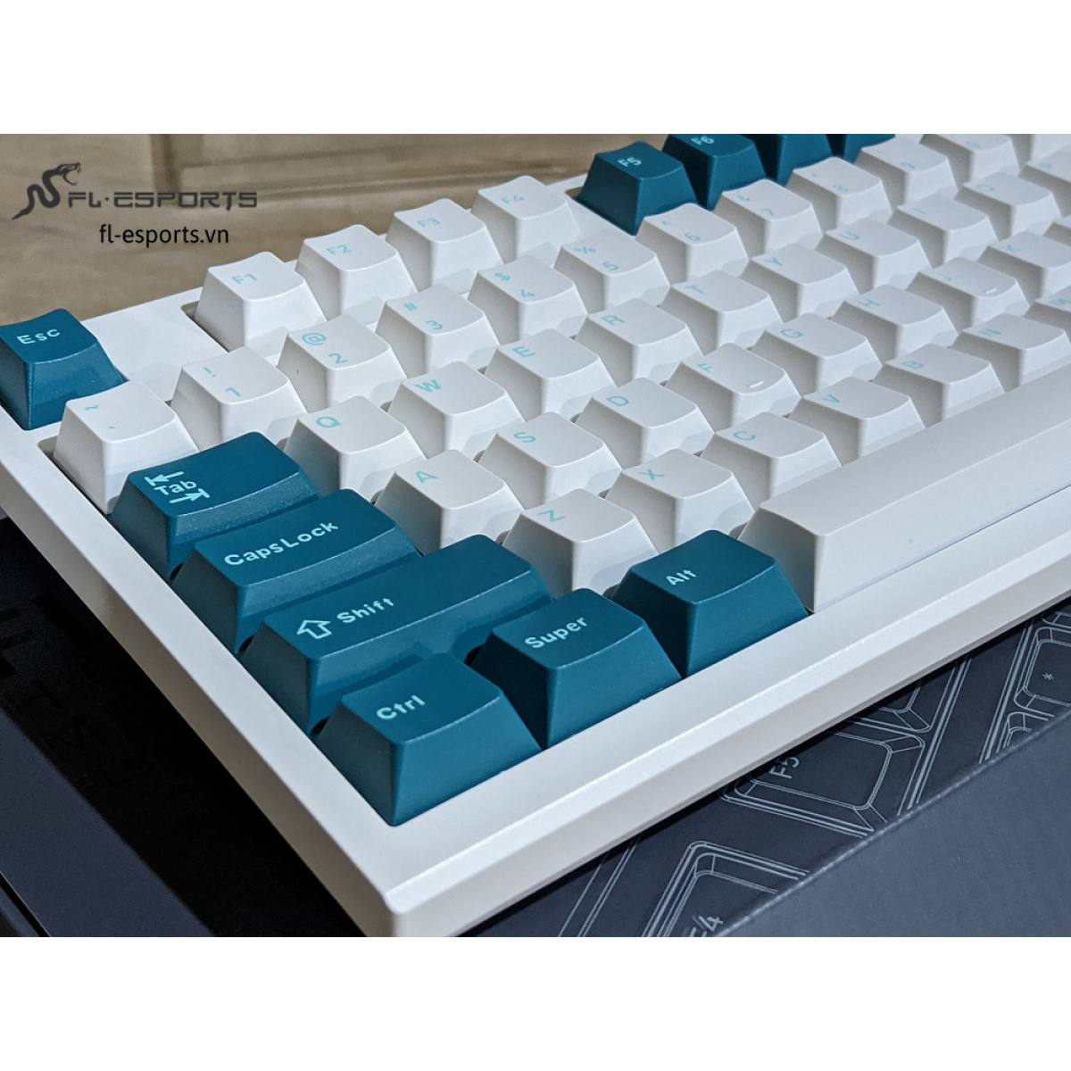 Bàn phím FL-Esports FL980CPM Cool Mint | Kailh Box Switch
