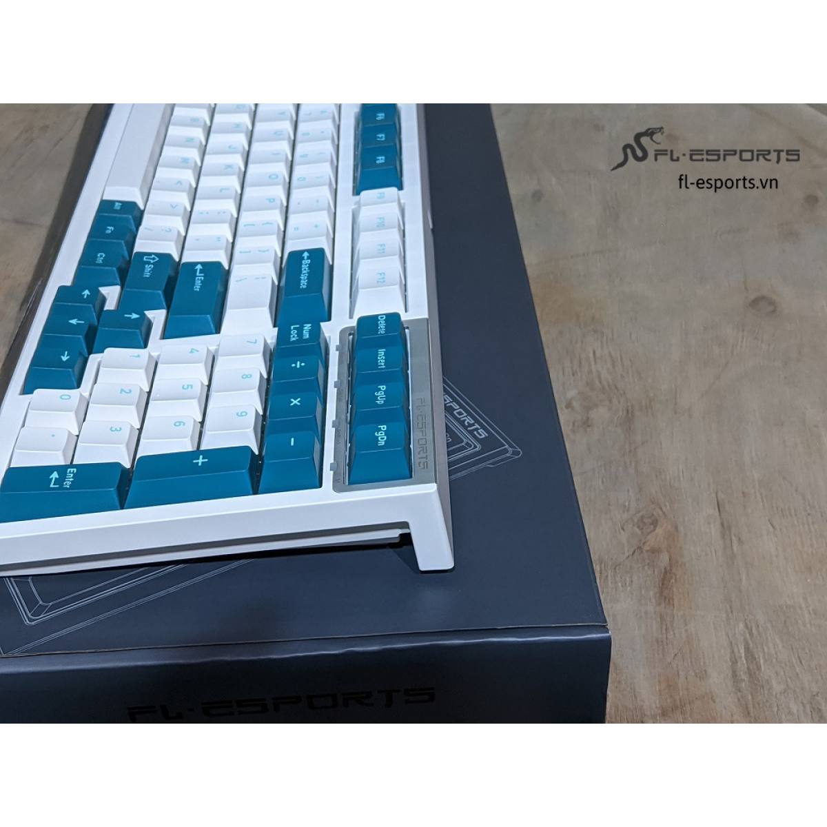 Bàn phím FL-Esports FL980CPM Cool Mint | Kailh Box Switch